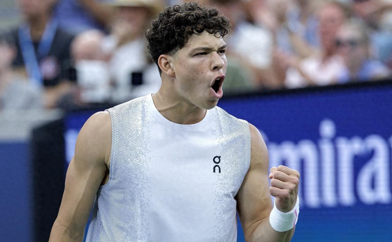 塔图姆连续三场比赛得分超过赛况扑朔迷离，SKT挑战极限！的简单介绍